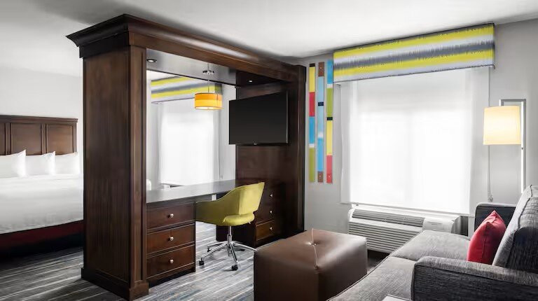 Hampton Inn & Suites Birmingham/280 East-eagle Point主图