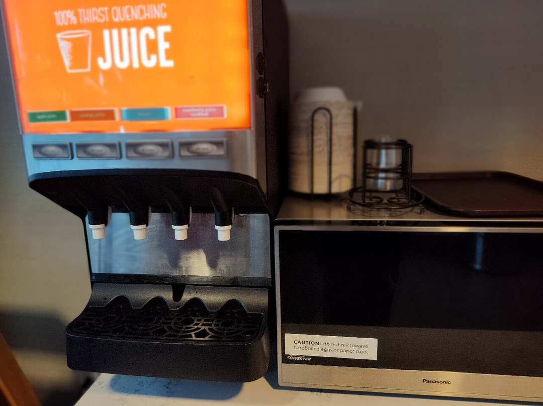 Hampton Inn Charleston-downtown (civic Center)主图