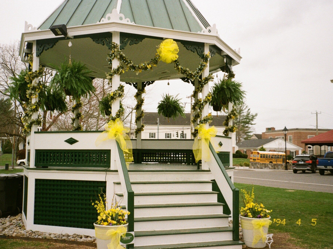 New Milford Town Green-New Milford必去景点