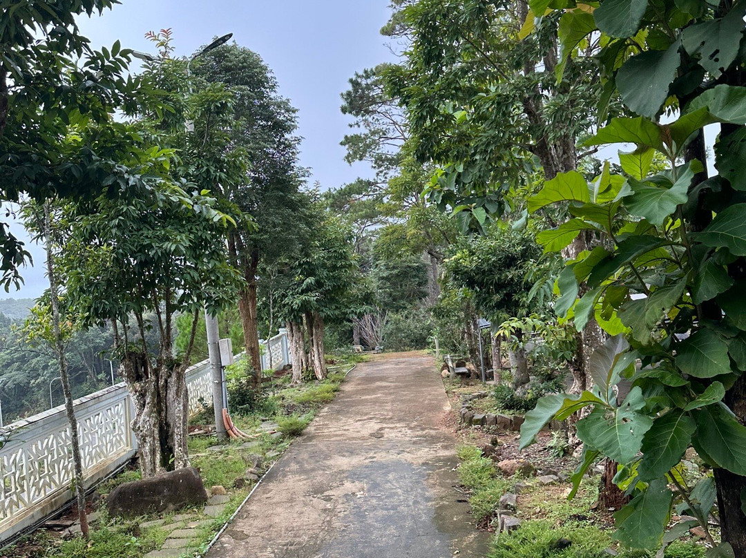 Lady Mang Den-Dak Long必去景点