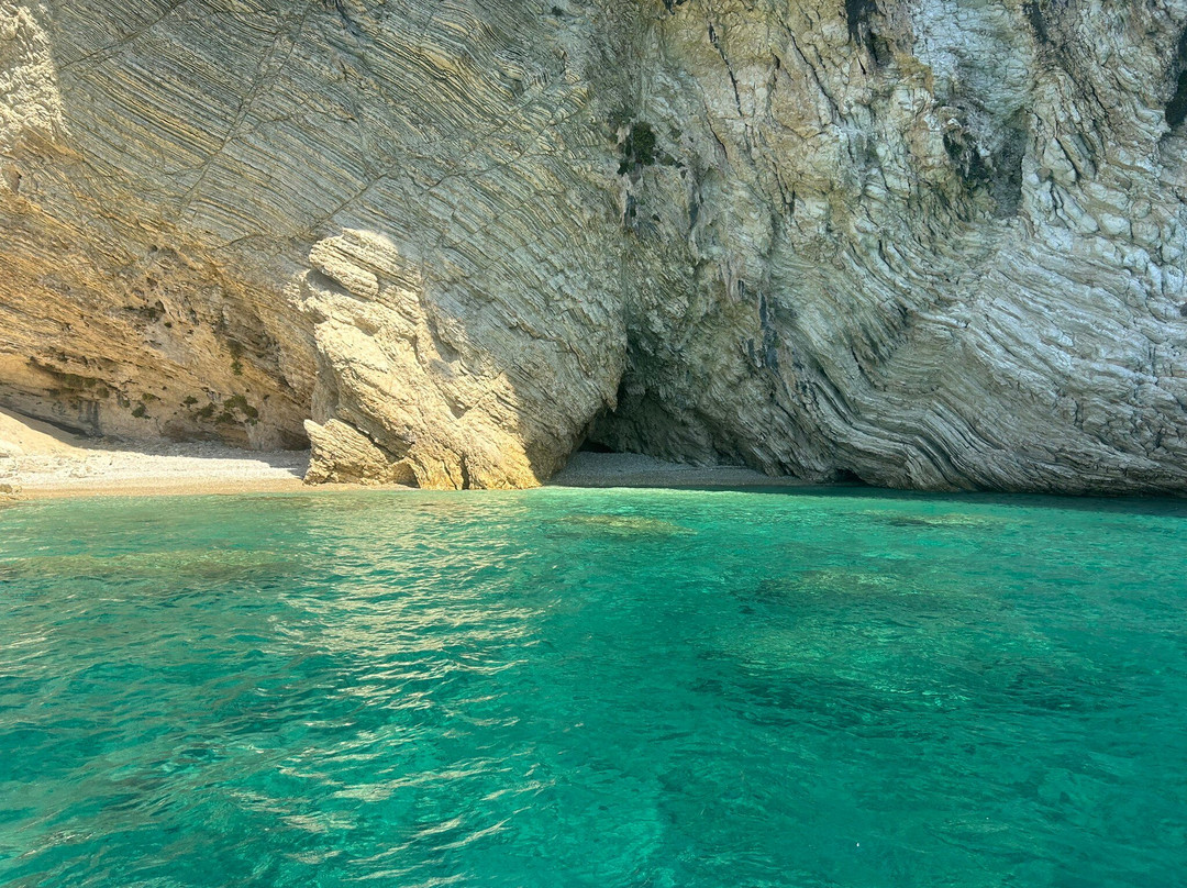 Ionian Boats-Nidri必去景点