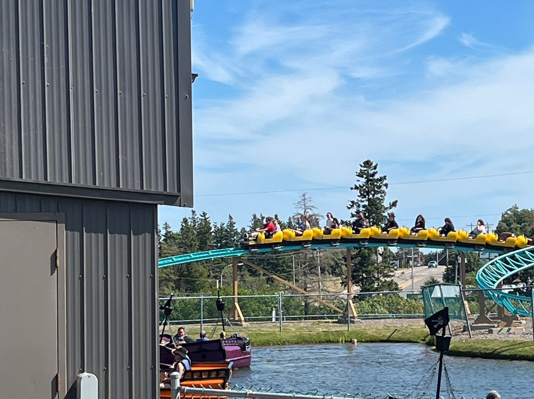 Shining Waters Family Fun Park-卡文迪西必去景点