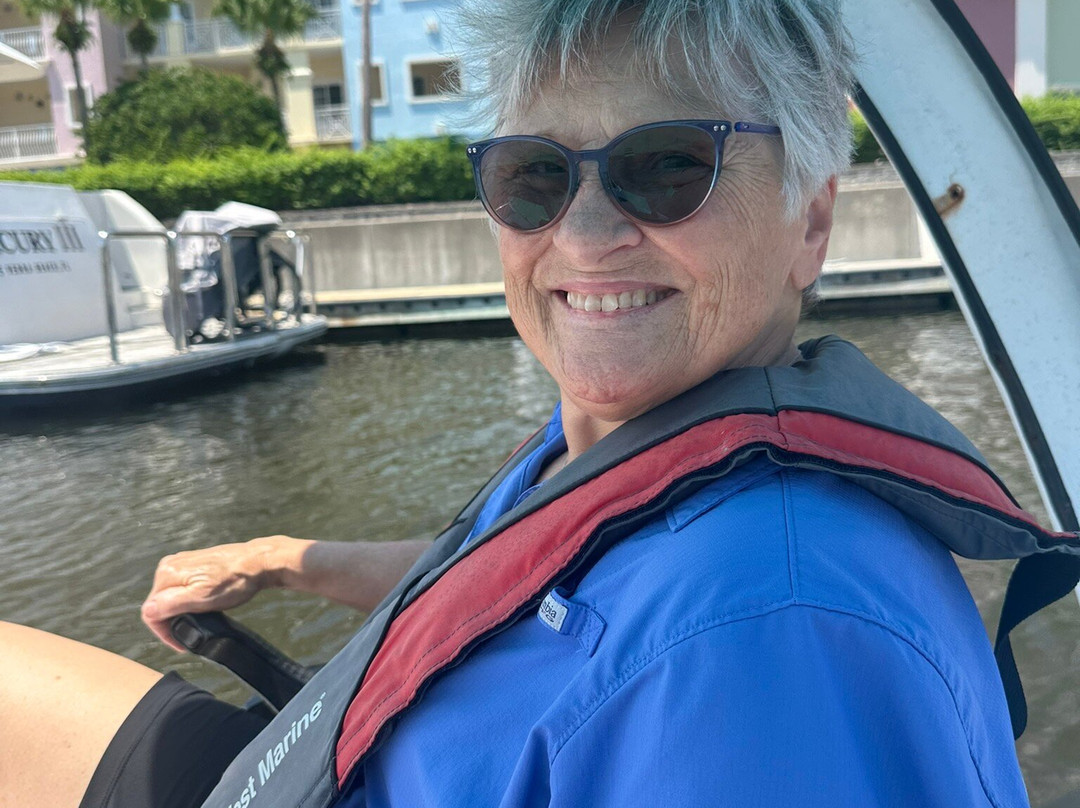 Backwater Cat Adventure-棕榈海岸必去景点