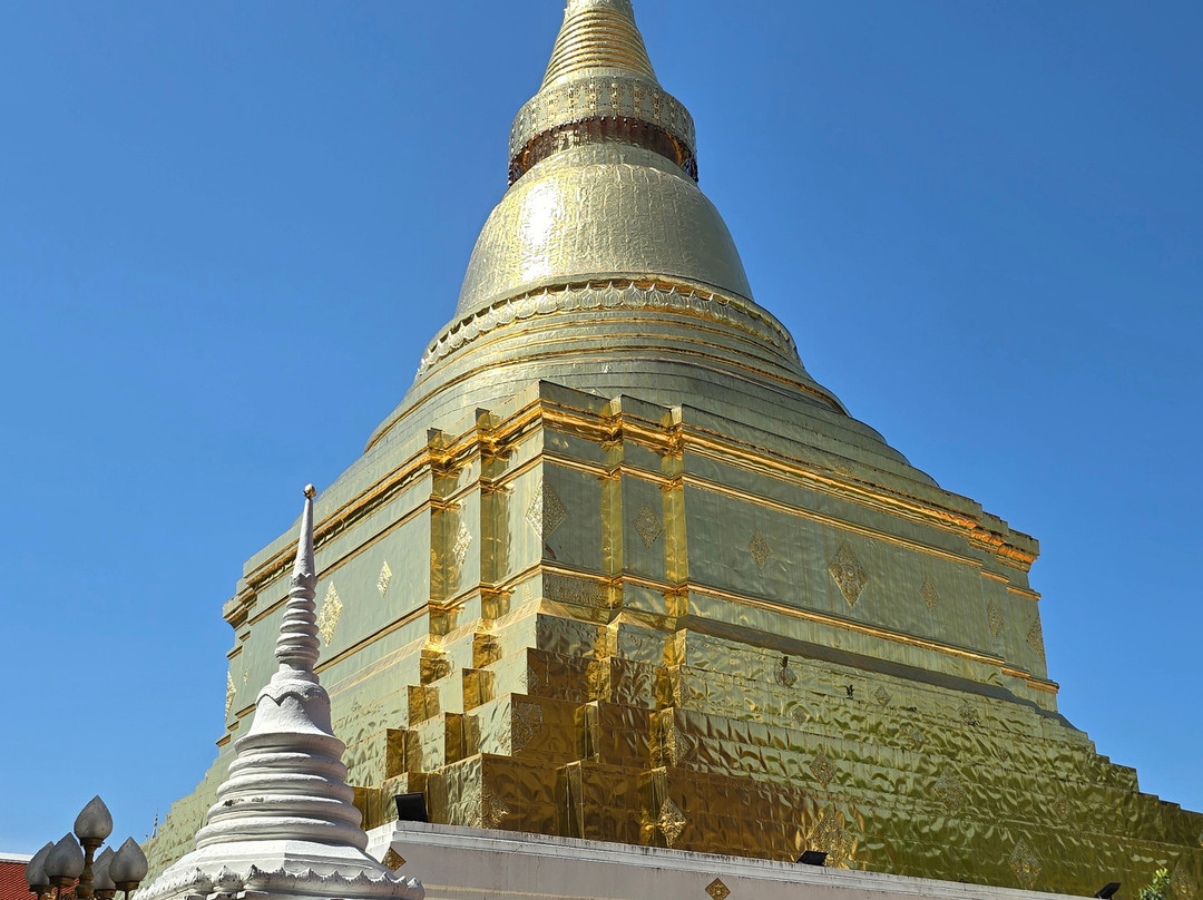 Wat Phra Kaeo Don Tao-南邦必去景点