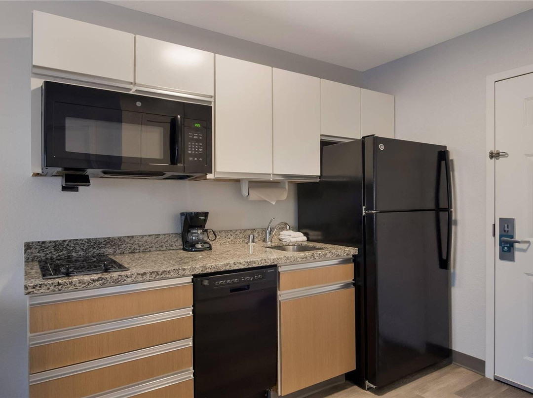 MainStay Suites Raleigh - Cary