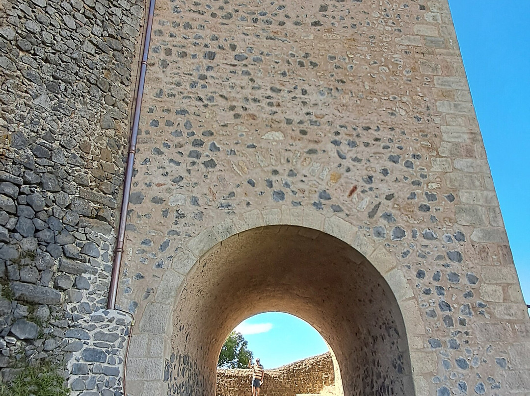 Eglise Saint-Maurice-Usson必去景点