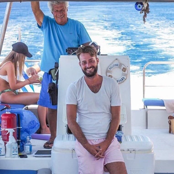 Glass Bottom Boat Melani