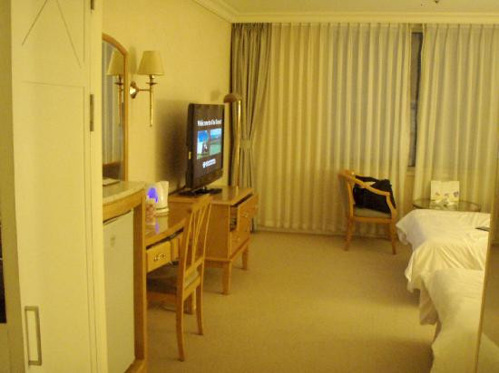 格兰德酒店主图