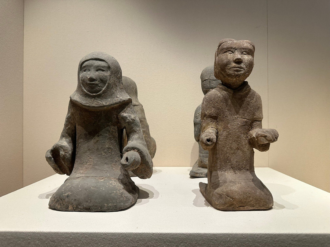 西汉楚王陵-徐州市必去景点