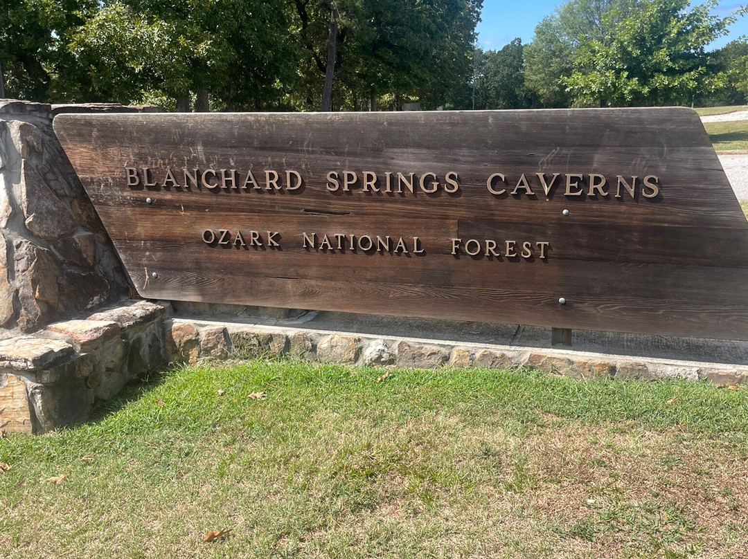 Blanchard Springs Caverns-Fifty Six必去景点