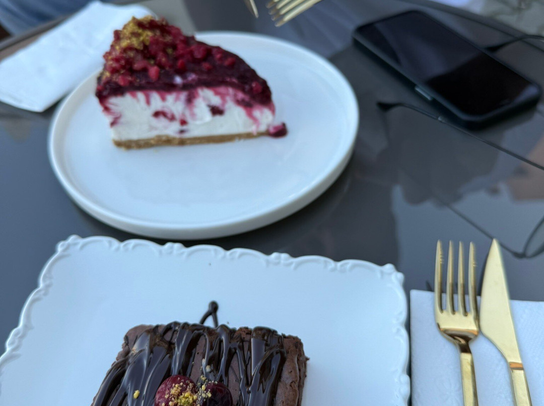 Eclair Patisserie