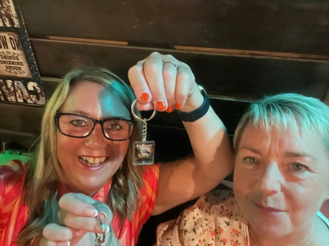 Central Bar-古韦斯必去景点