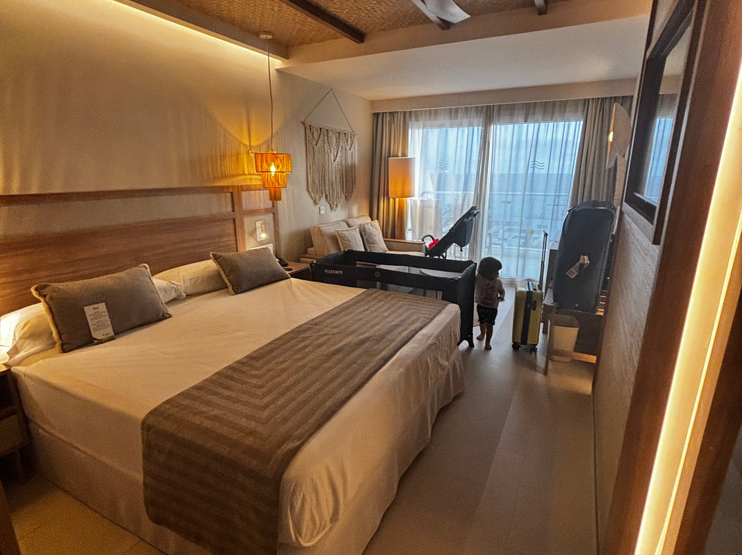 RIU 拉莫拉酒店主图