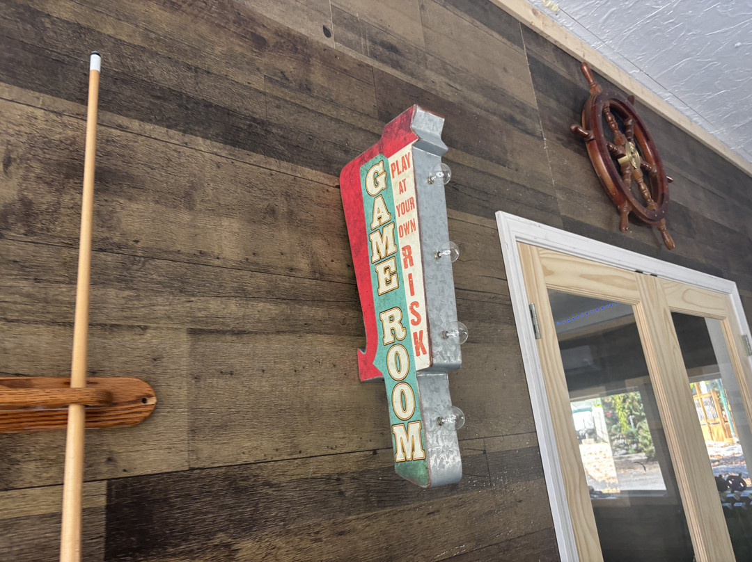 Timber Pointe Resort主图