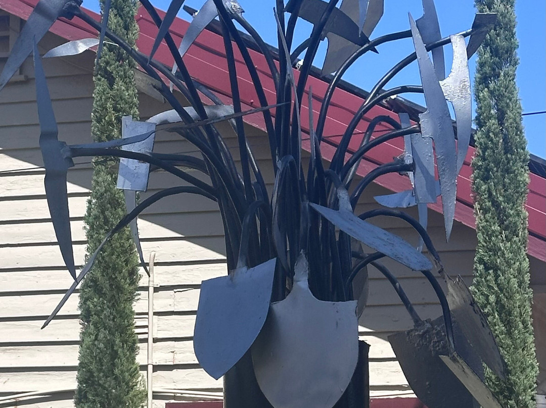 Pro Hart Gallery-布罗肯希尔必去景点