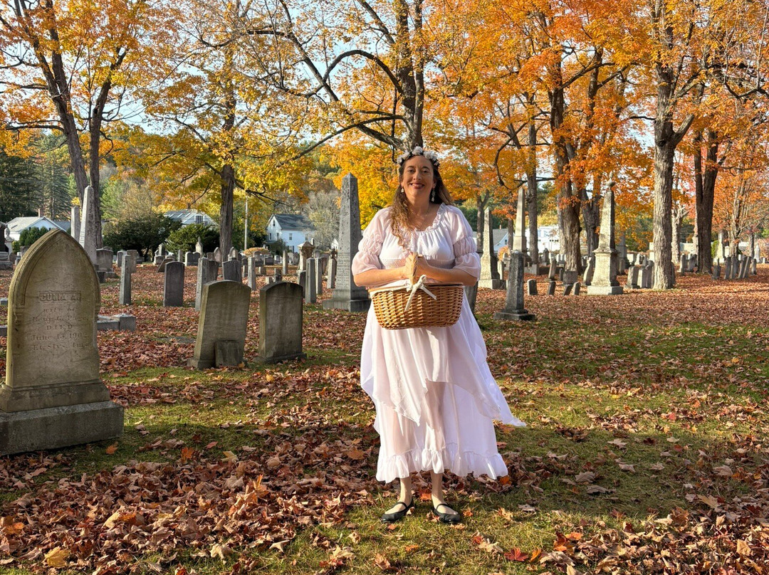 Kennebec Creeps & Crawls-Hallowell必去景点