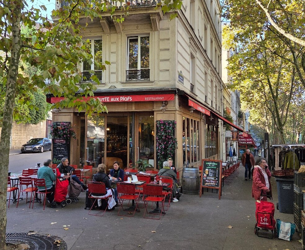 Marche Auguste Blanqui-巴黎必去景点