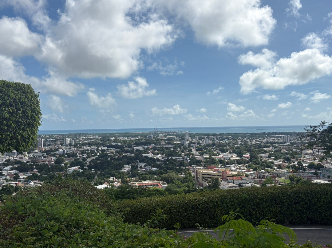 Cruceta Del Vigia-庞塞必去景点