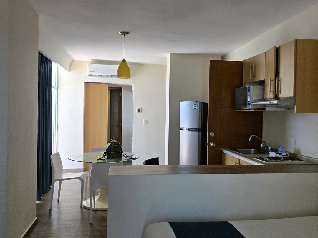 Oceano Palace Beach Hotel主图