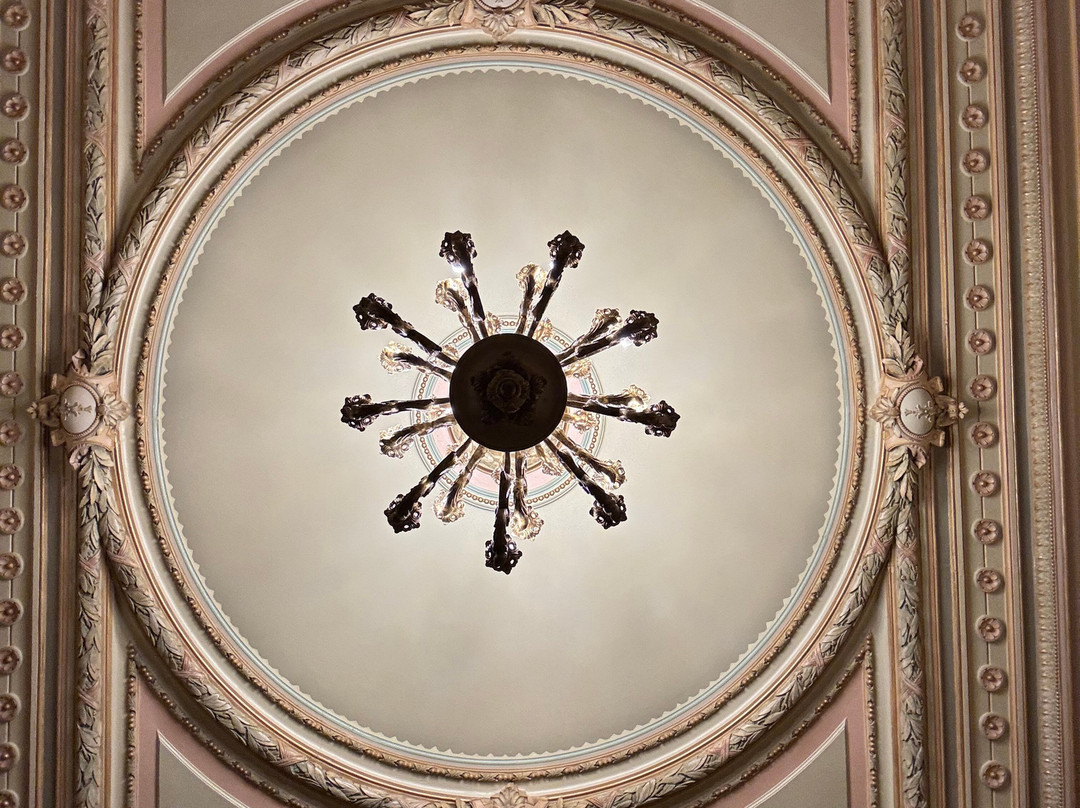 Grand Hotel De Draak主图