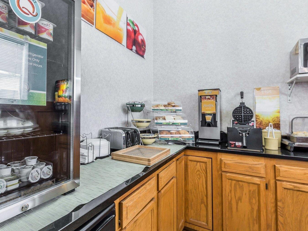 Quality Inn Pell City I-20 Exit 158