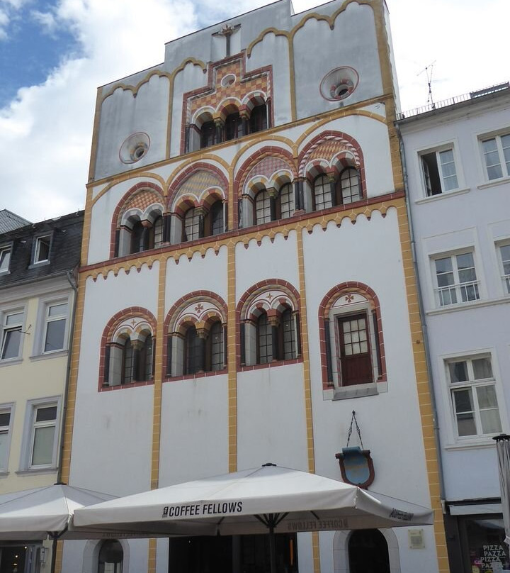 Dreikönigenhaus (House of the three Magi)-特里尔必去景点