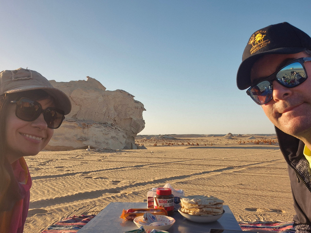 White Desert-egypt-Bawiti必去景点