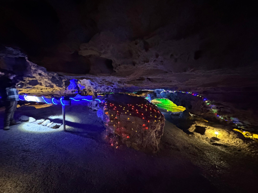 Stark Caverns-Eldon必去景点