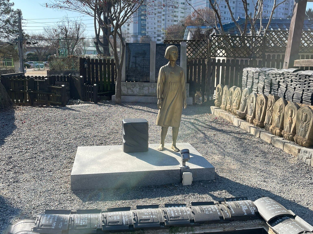 Dongguksa Temple-群山市必去景点