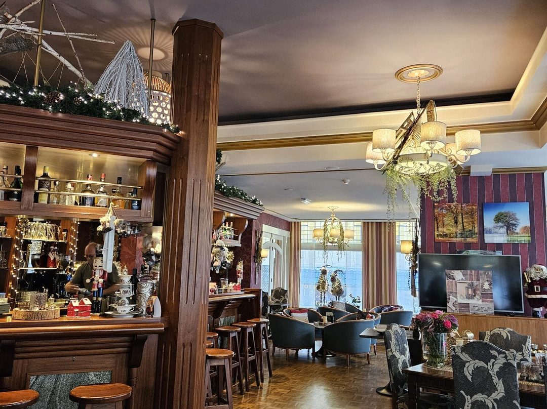 Grand Hotel Monopole主图