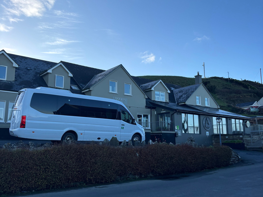 Peter Mooney Tours & Executive Travel-Lisdoonvarna必去景点