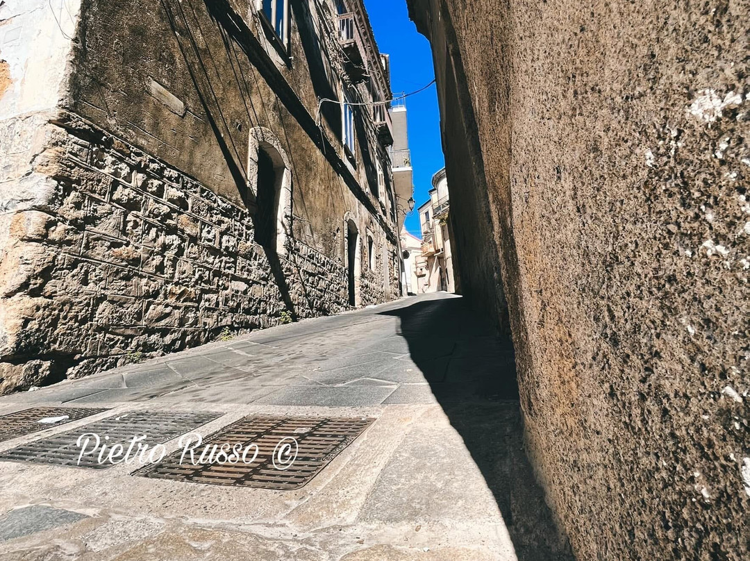 Centro Storico Di Strongoli-Strongoli必去景点