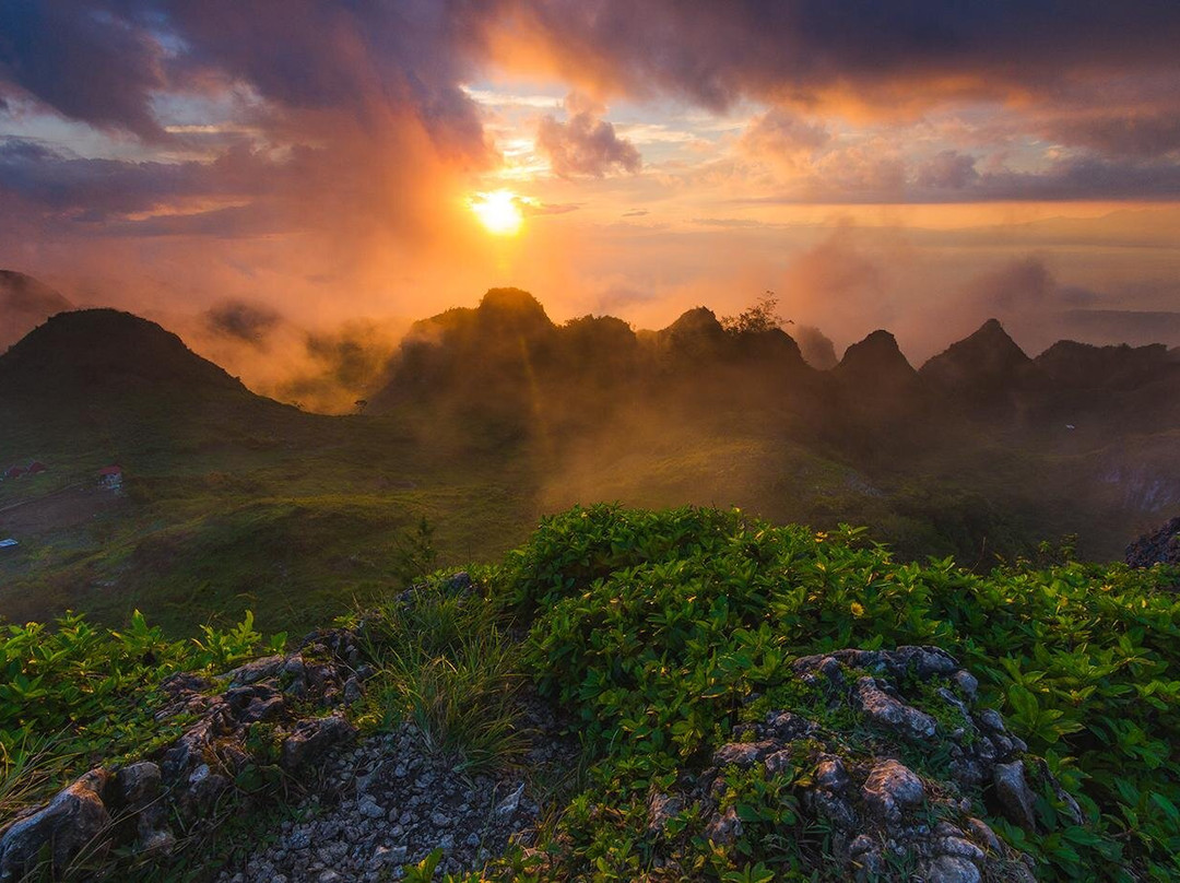 Osmena Peak-达拉盖地必去景点