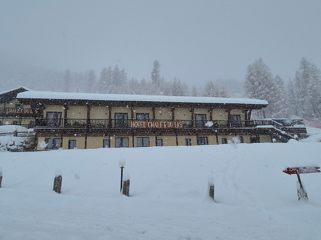 杜丽丝小木屋酒店主图