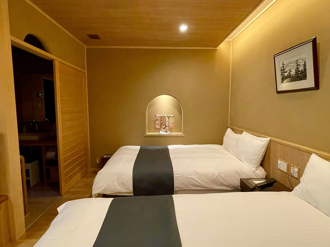 怀石宿 水凤园主图