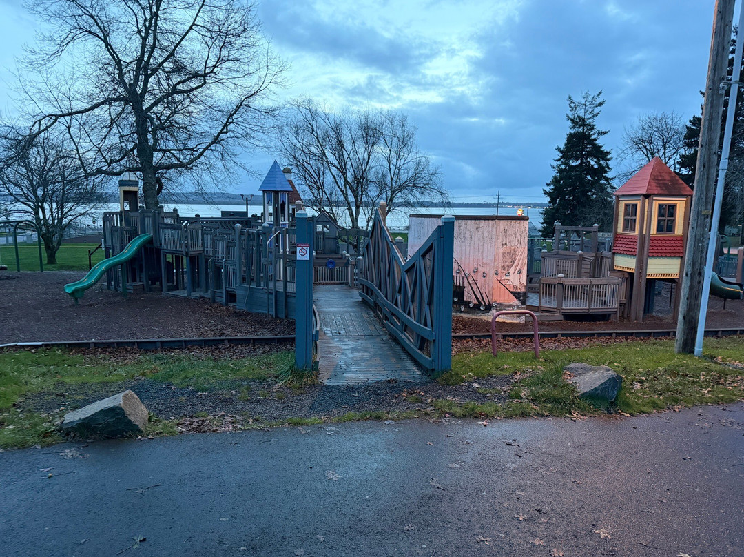 Tapiola Park-阿斯托里亚必去景点