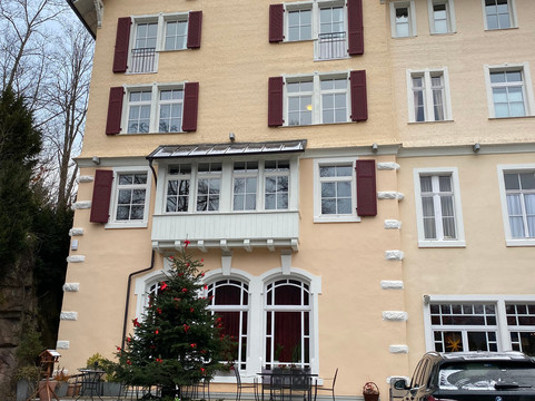 施洛斯霍恩伯格酒店主图