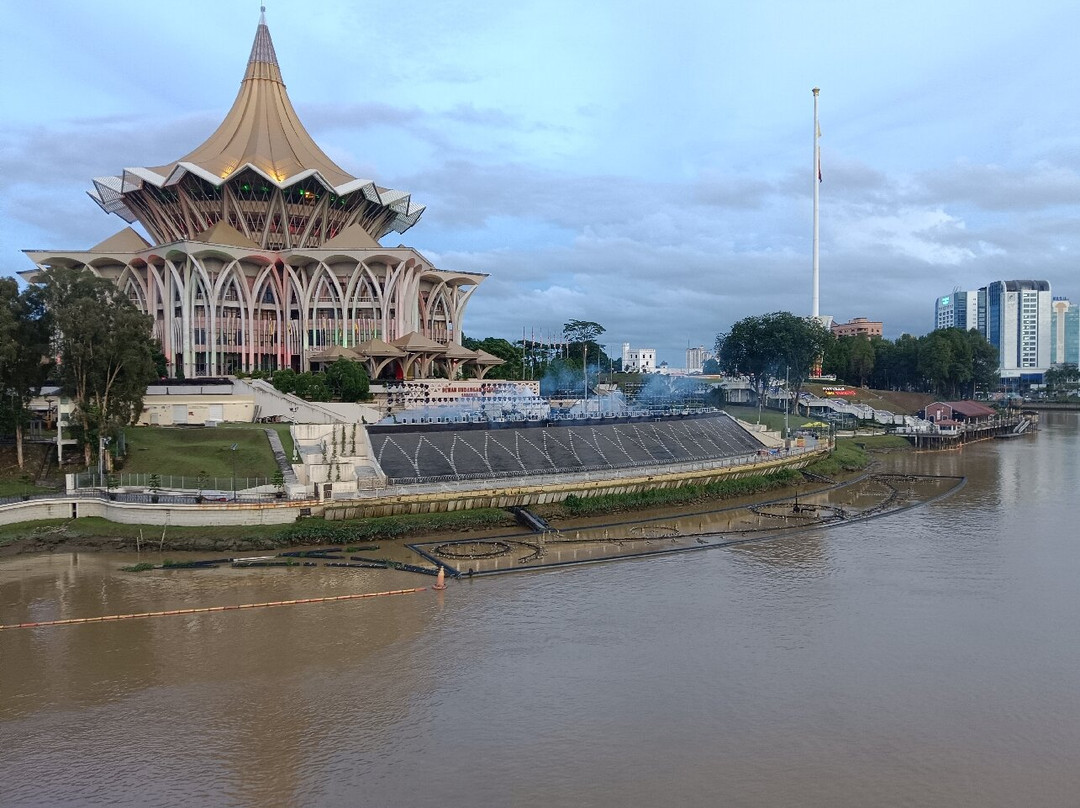 Darul Hana Bridge-古晋必去景点