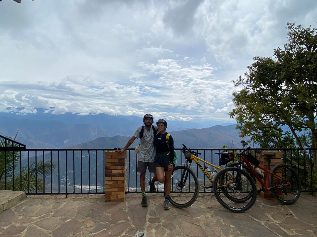 CANYON BIKE TOURS-Los Santos必去景点
