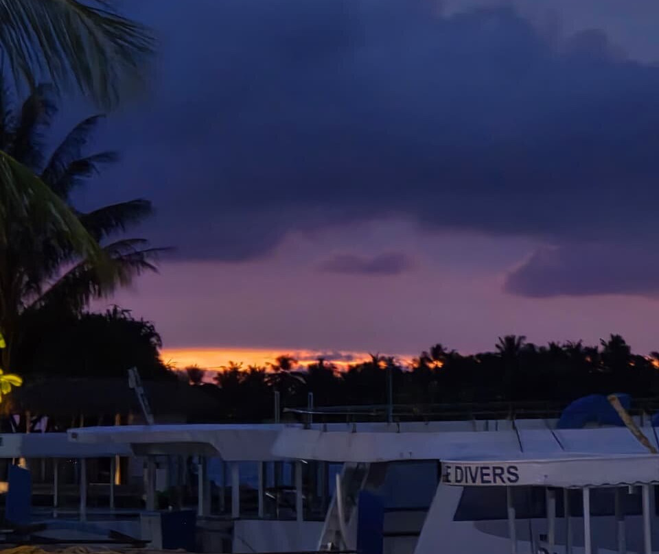 Bikini Beach-拉斯胡必去景点