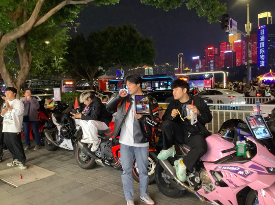 重庆洪崖洞·酒吧街-重庆市必去景点