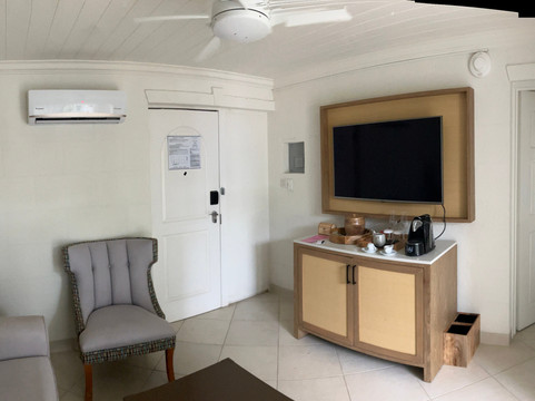 Treasure Beach Art Hotel, Barbados, An Autograph Collection All-Inclusive Resort主图