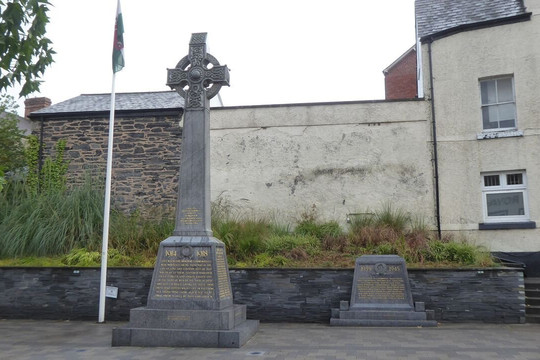 Llangollen War Memorial-兰戈伦必去景点