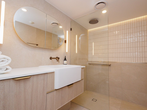 The Rocks Resort主图