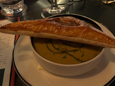 Siren Social Club主图