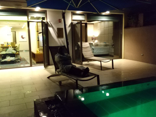 达斯特塔尼关岛度假村主图