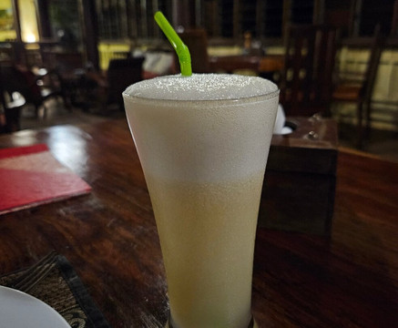 陆地洛格斯洛奇酒店主图