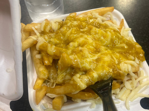 Lichfield Pizzz &kebab House主图