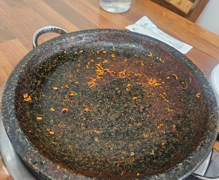 돌솟해물뼈찜 - 천안점