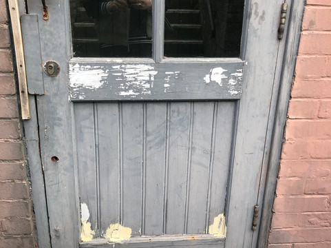 Innkeeper's Collection旗下古门旅馆主图